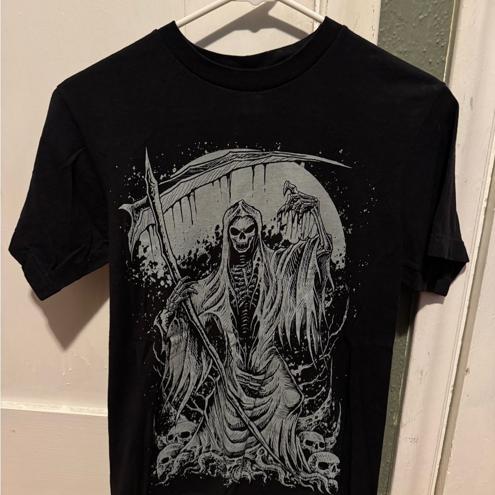 Black Vampire Freaks Grim Reaper Skeleton Graphic Men’s T-Shirt